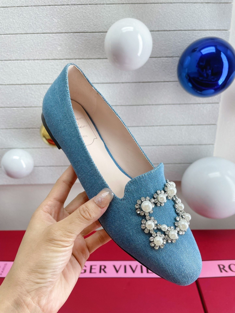 Roger Vivier Flat Shoes